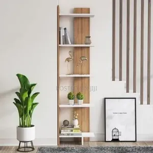 Sly Corner Bookshelf Décor Stand