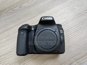 Canon EOS 70D DSLR Camera (Body Only)
Clean Unit! 