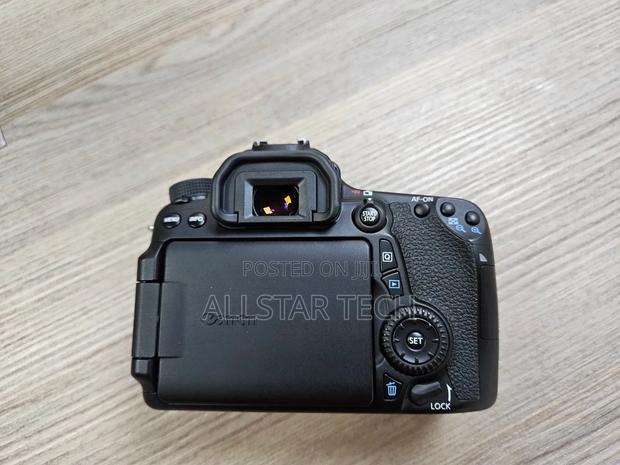 Canon EOS 70D DSLR Camera (Body Only)
Clean Unit!  - thumbnail 5