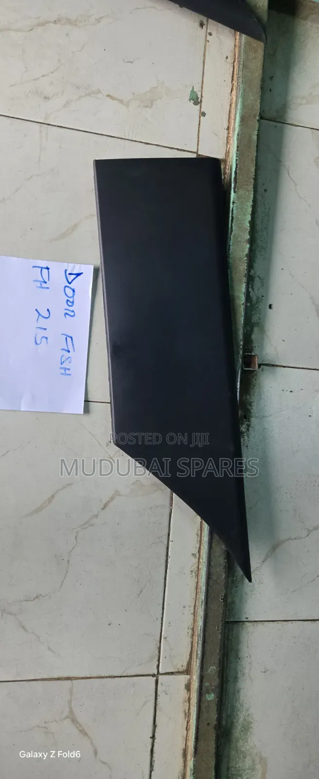 Mitsubishi Fh or Canter HD Door Fish