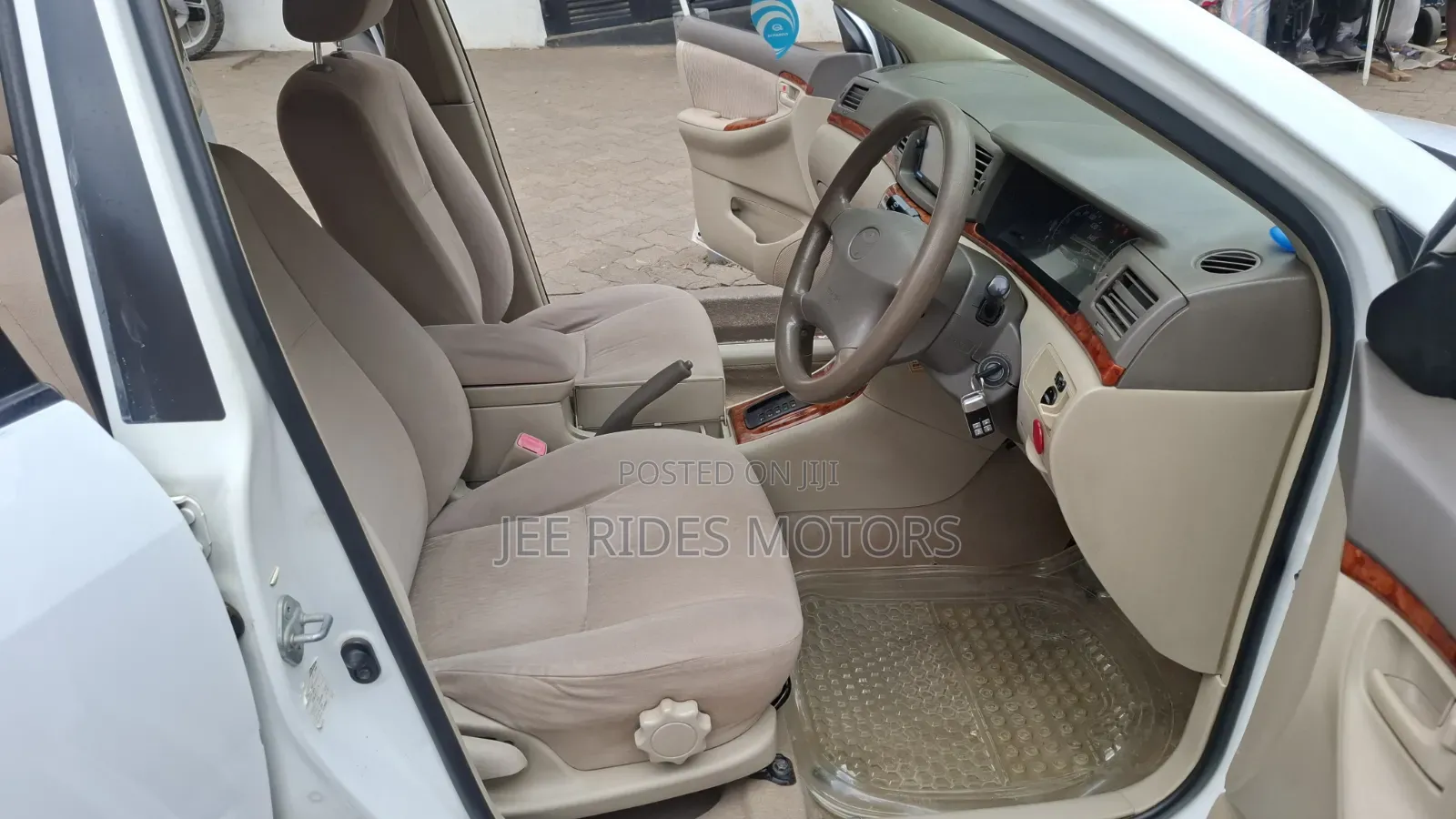 Toyota Corolla 2006 White