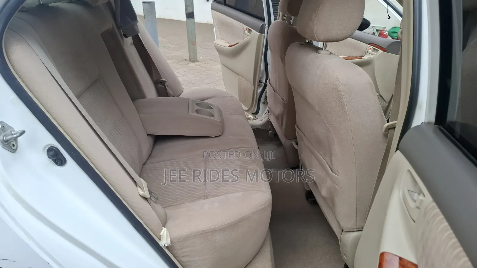 Toyota Corolla 2006 White