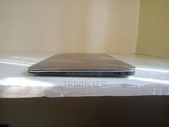 Laptop Dell XPS 13 4GB Intel Core i5 SSD 256GB
