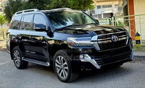 Toyota Land Cruiser 2014 Black