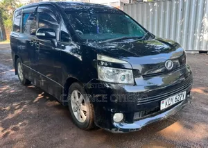 Toyota Voxy 2011 Black