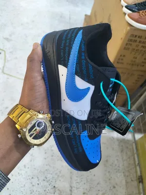 Shoes Selling