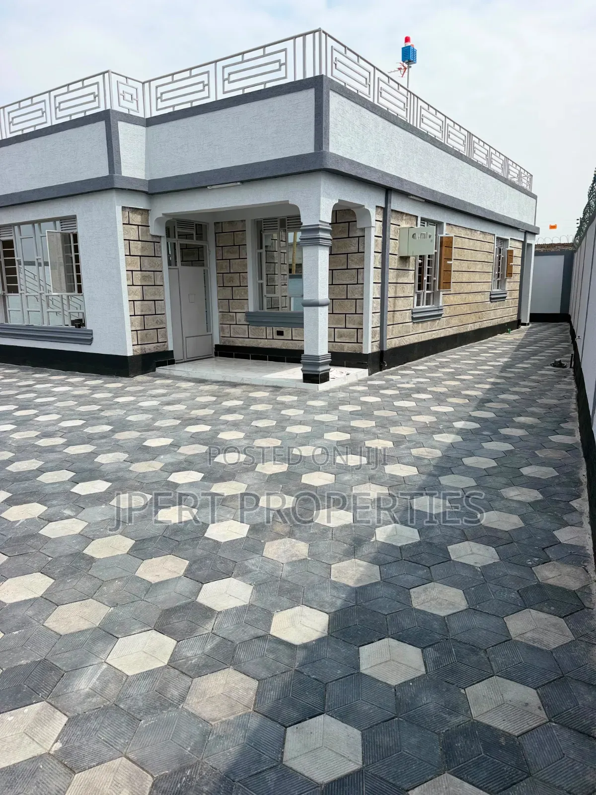 3bdrm Bungalow in Mugutha, Kimbo for sale