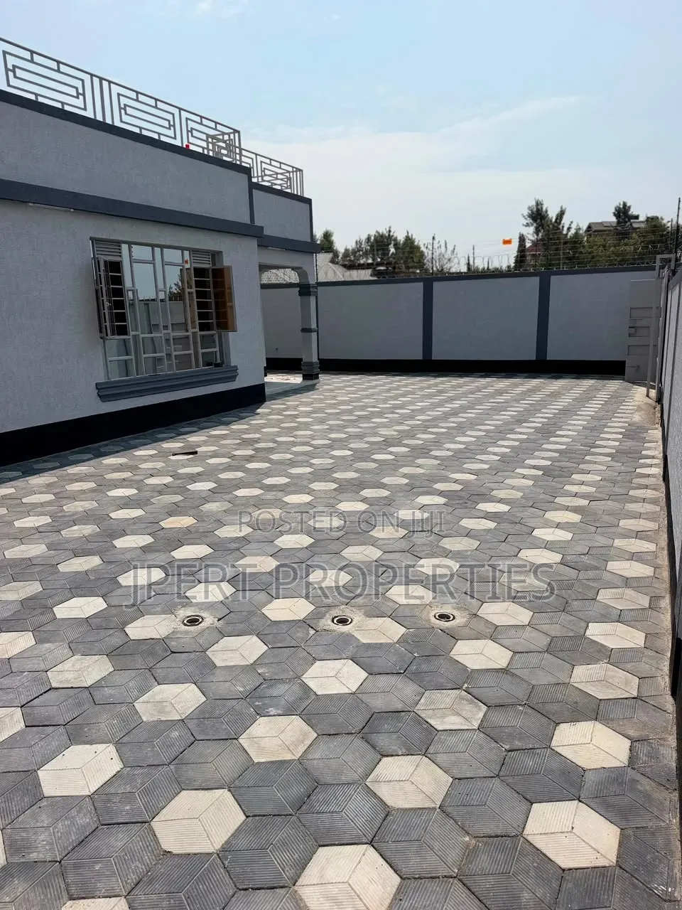 3bdrm Bungalow in Mugutha, Kimbo for sale