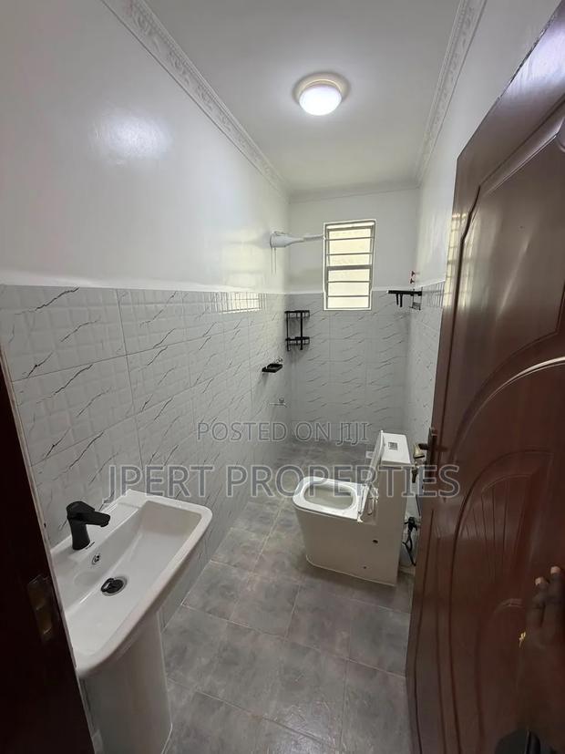 3bdrm Bungalow in Mugutha, Kimbo for sale - thumbnail 5