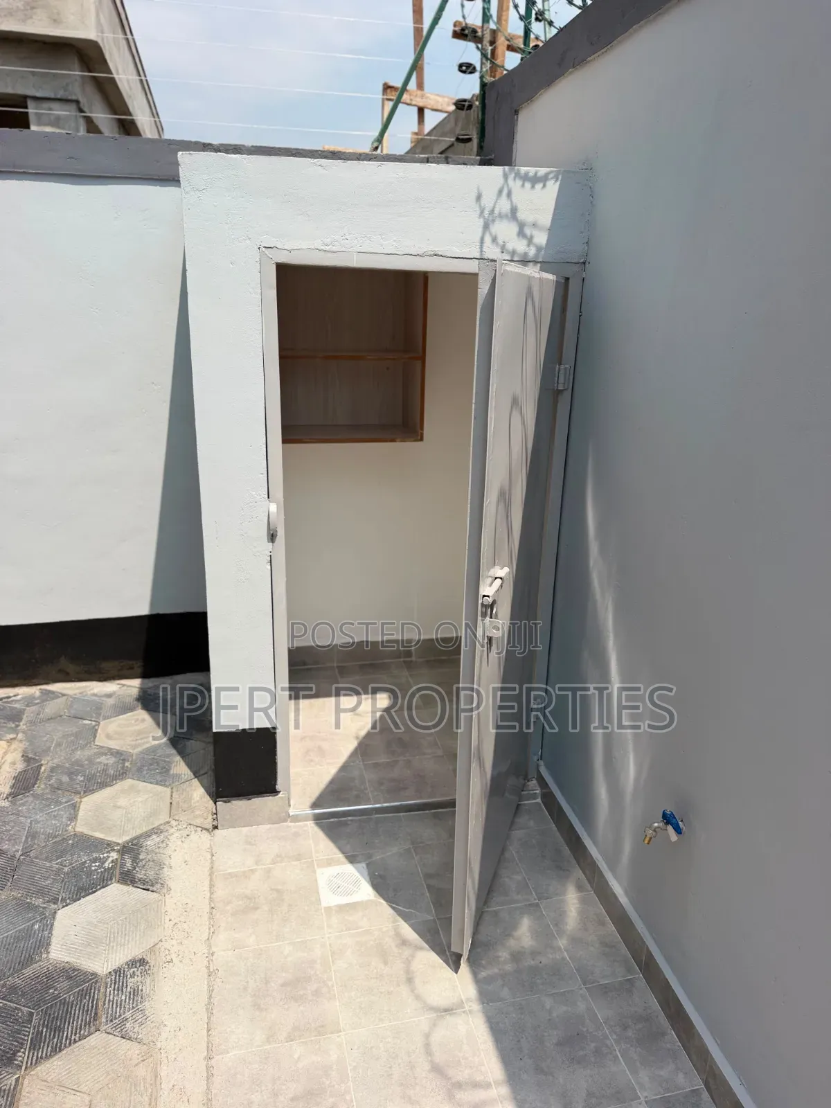 3bdrm Bungalow in Mugutha, Kimbo for sale