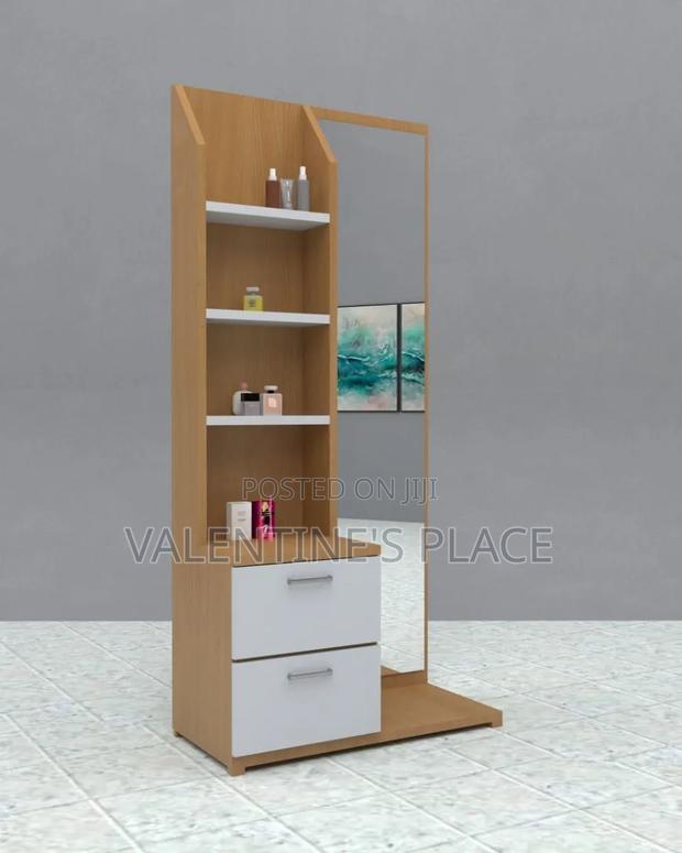 Dressers/Dressing Tables - main view