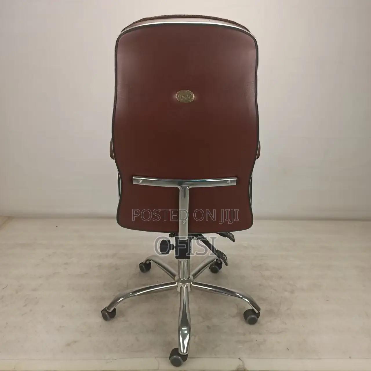 Office Chair; Brown Generic Orthopedic Office Chair