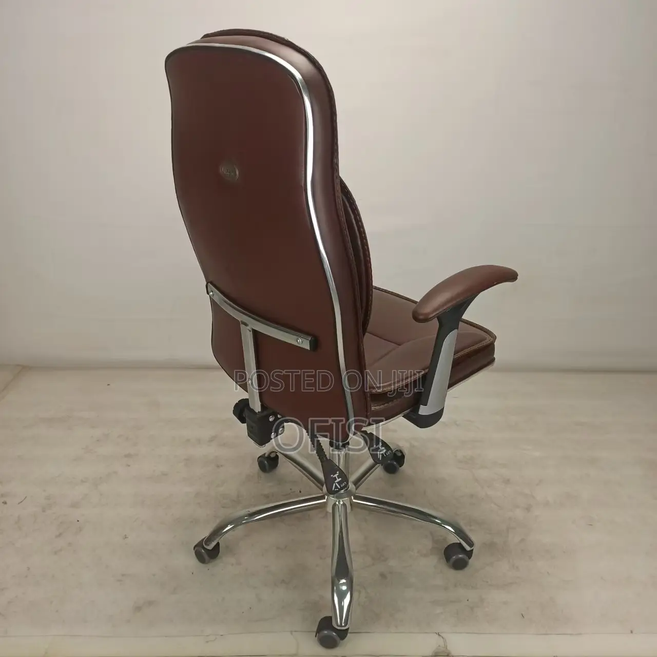 Office Chair; Brown Generic Orthopedic Office Chair