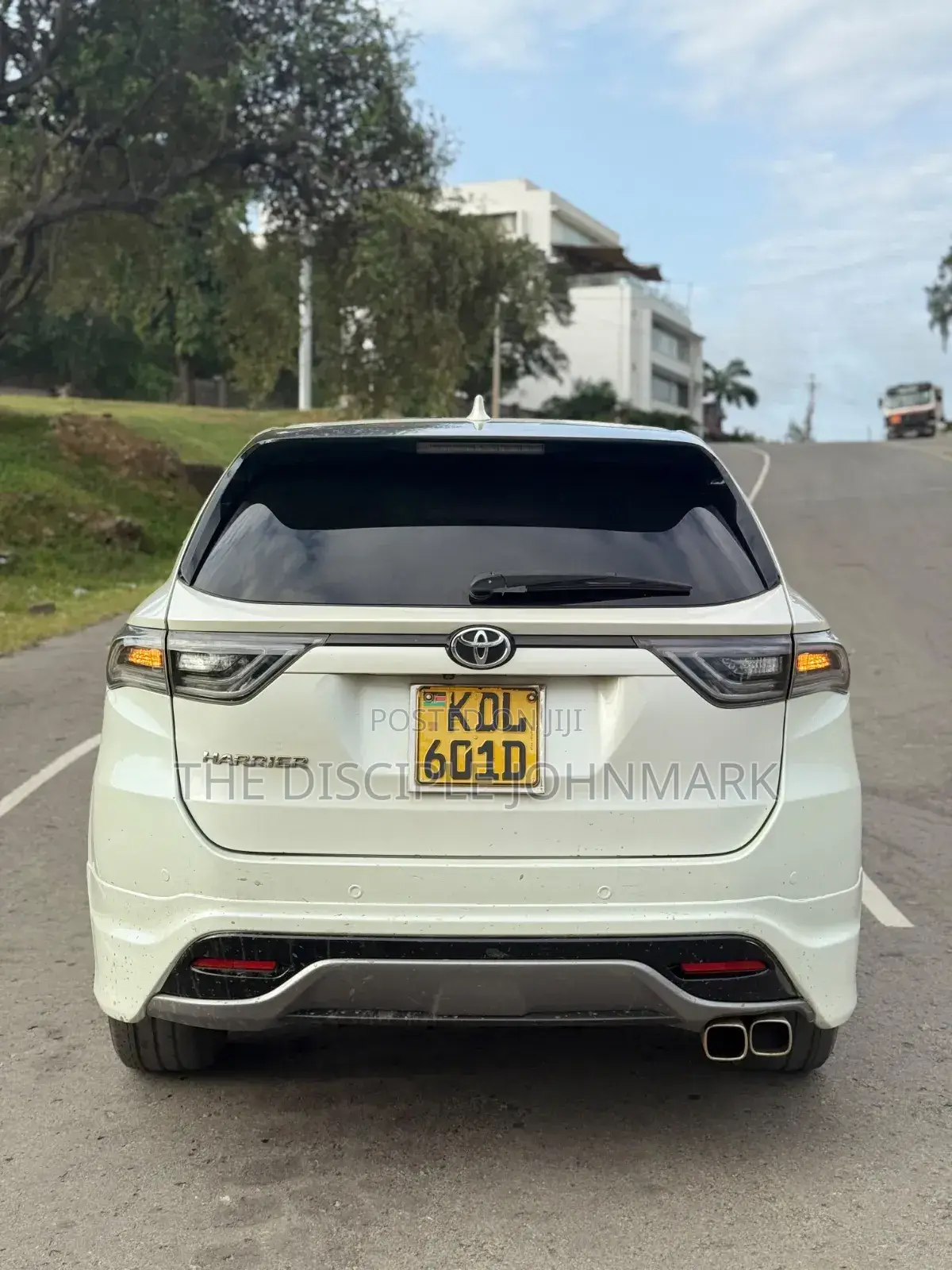 Toyota Harrier 2015 White