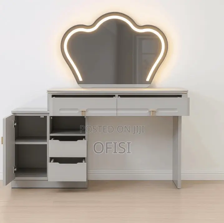 Dressing Table; Modern White Vanity Dressing Table
