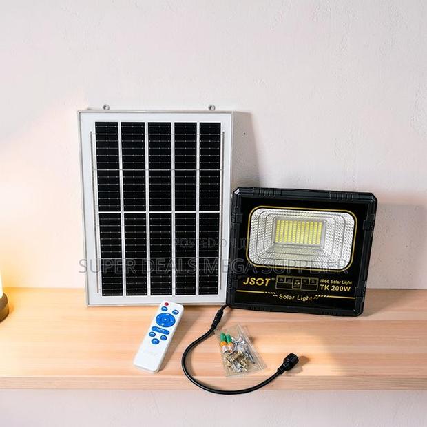 Maximum Reliability 200W Watts Outdoor Security LED Solar Flood Light - thumbnail 2