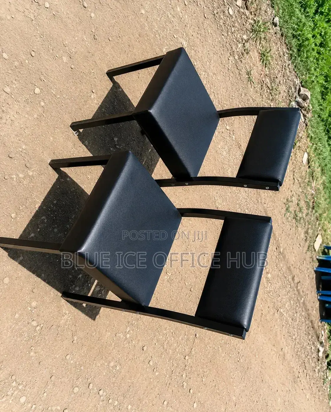 Black Cushion Office Chair