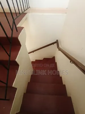 3bdrm Maisonette in Nairobi West, Madaraka for rent