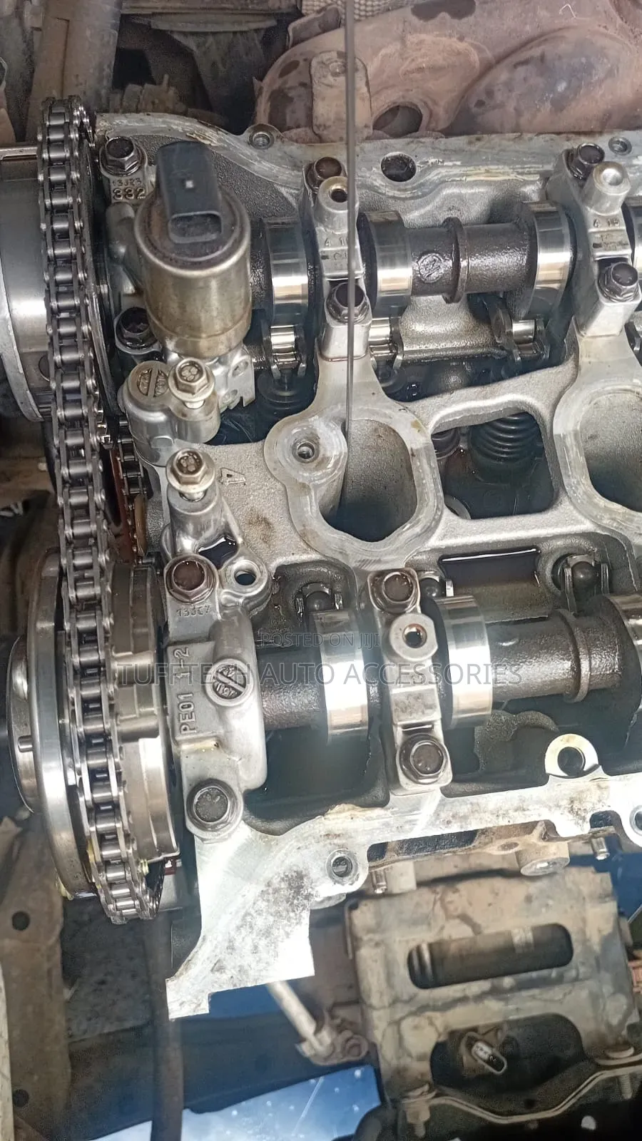 Car Engine Service and Plugs Replace
