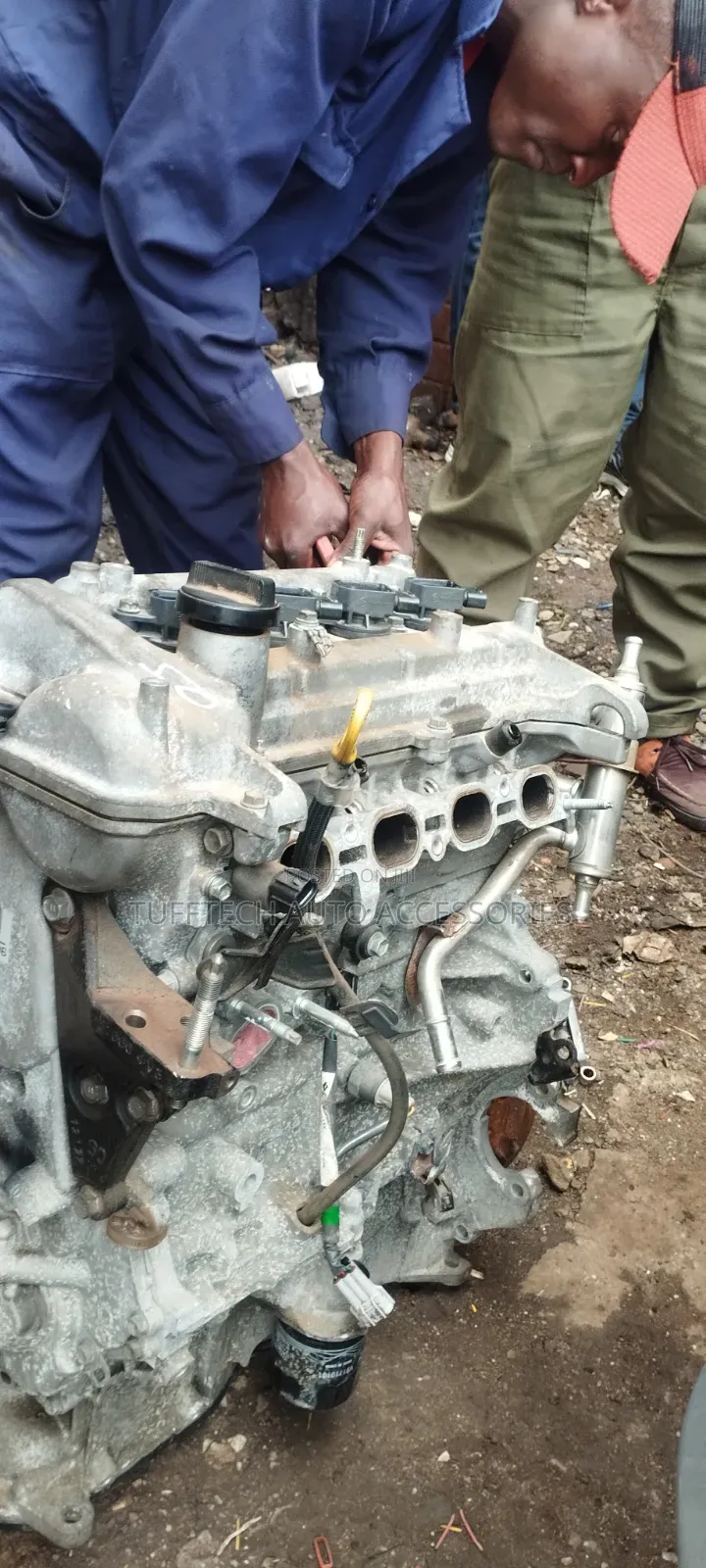 Car Engine Service and Plugs Replace