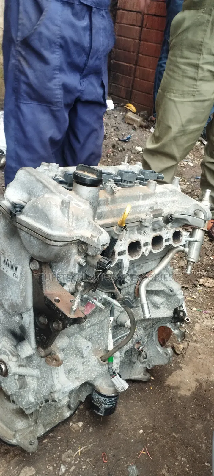 Car Engine Service and Plugs Replace