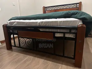 5 by 6 Metal/Wood Frame