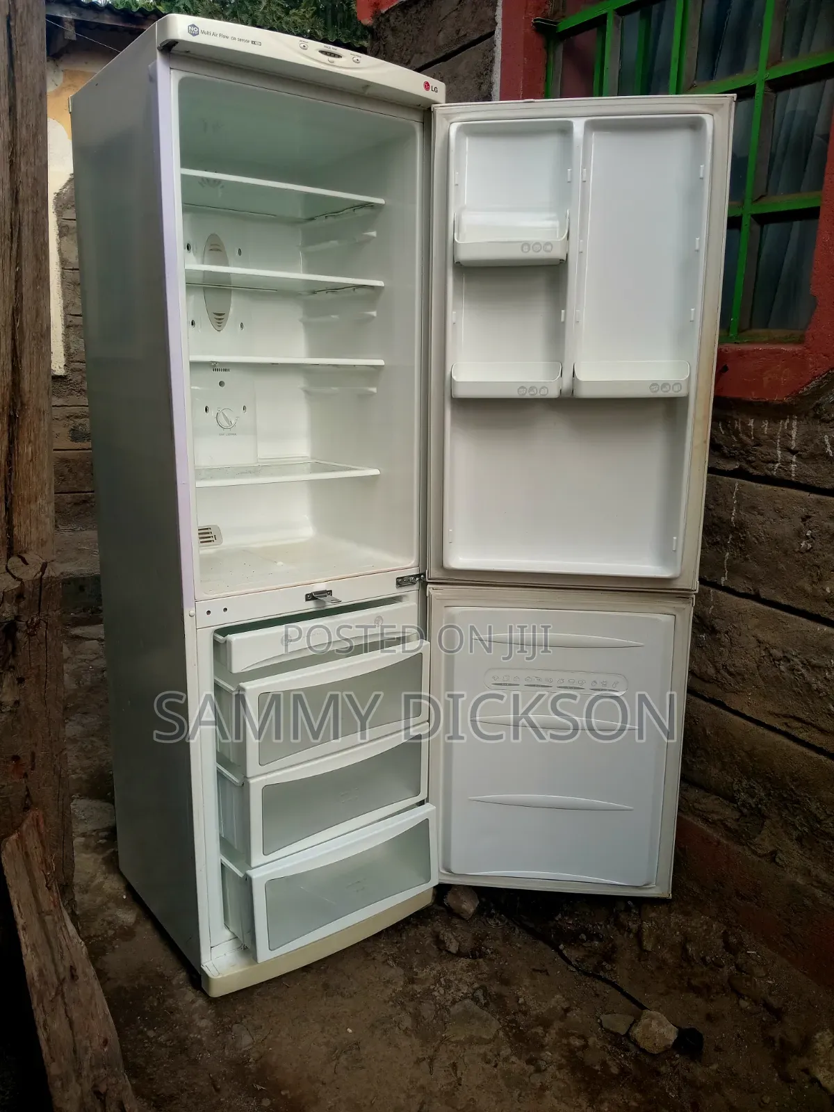Refrigerator