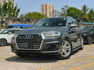 Audi Q7 2019 Gray