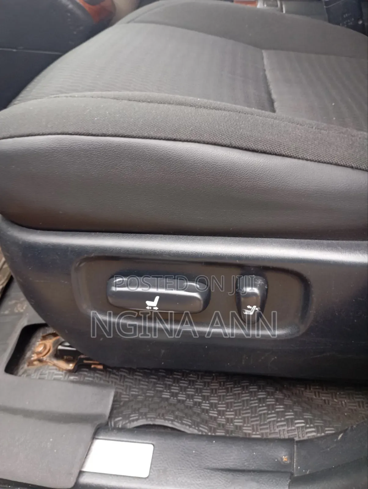 Toyota Harrier 2004 Silver