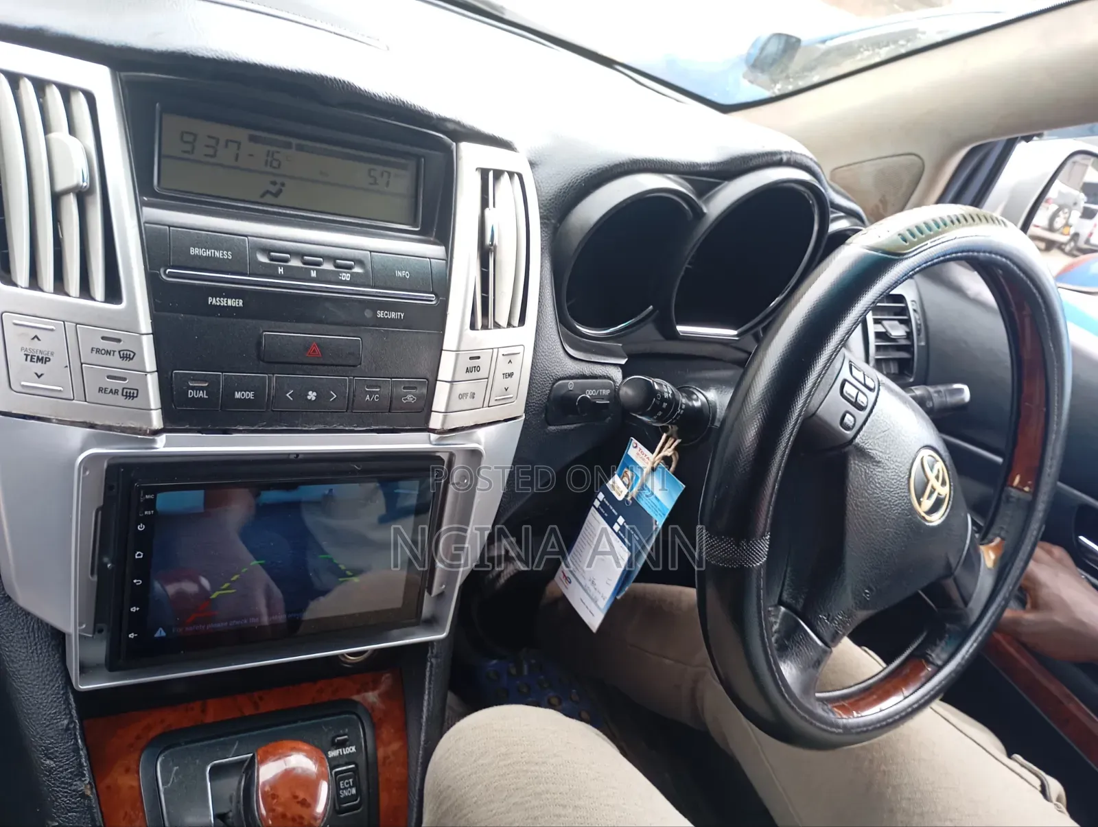 Toyota Harrier 2004 Silver