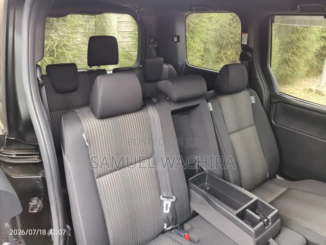 Toyota Noah 2.0 AWD (8 Seater) 2019 Black