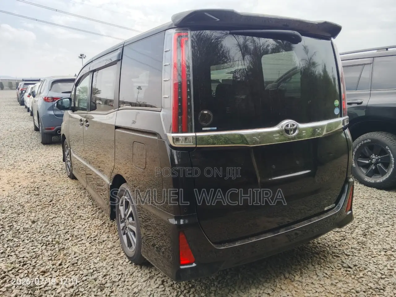 Toyota Noah 2.0 AWD (8 Seater) 2019 Black