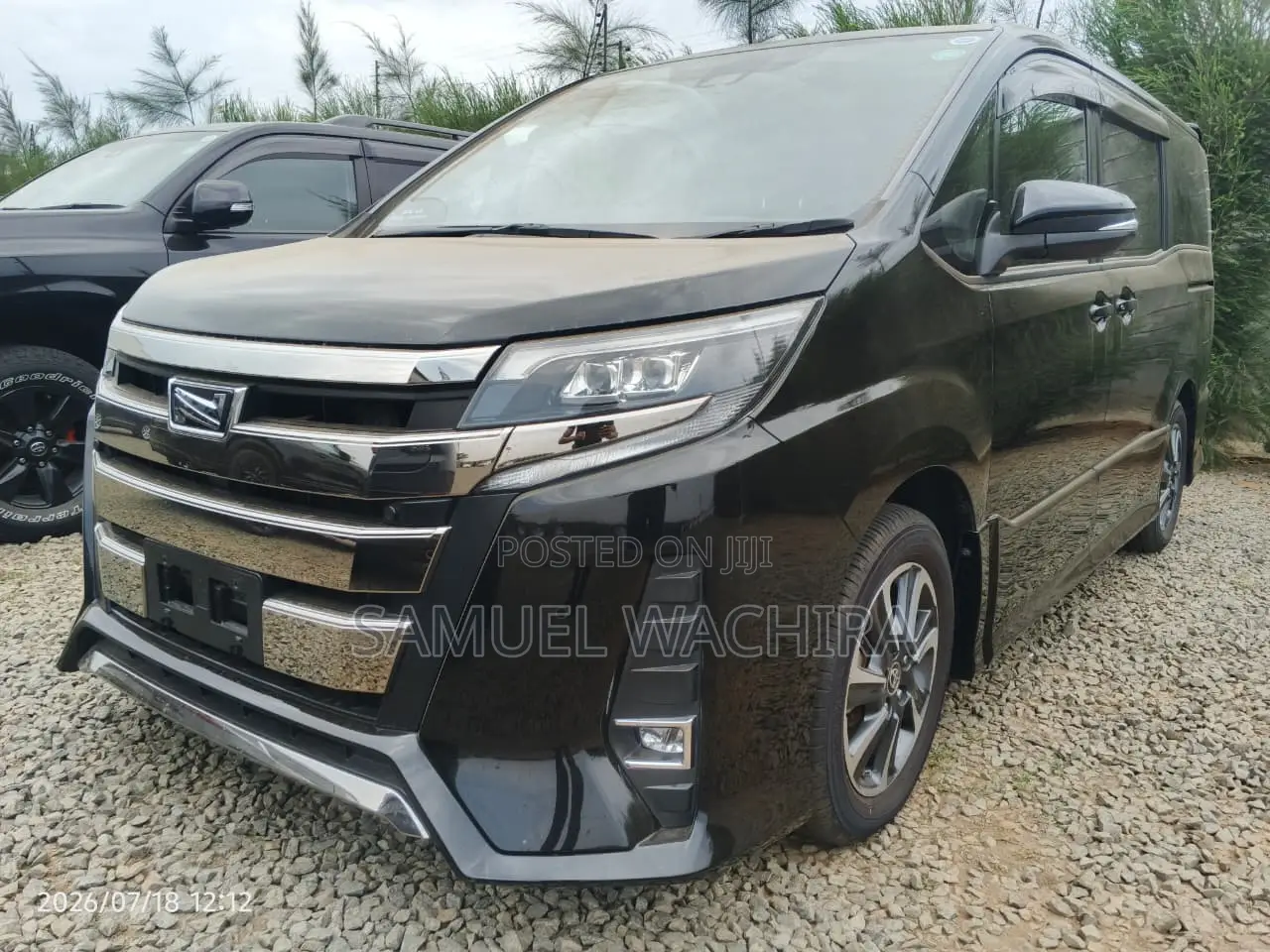 Toyota Noah 2.0 AWD (8 Seater) 2019 Black