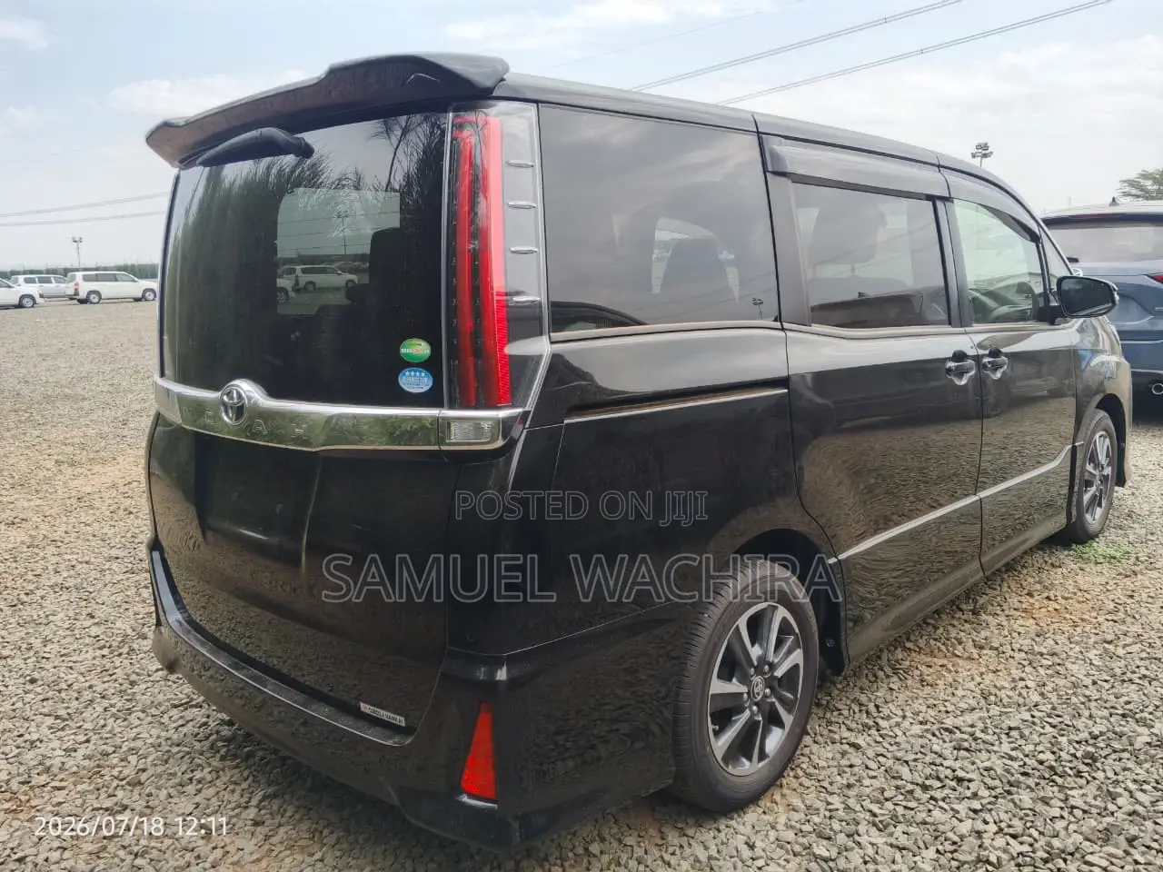 Toyota Noah 2.0 AWD (8 Seater) 2019 Black