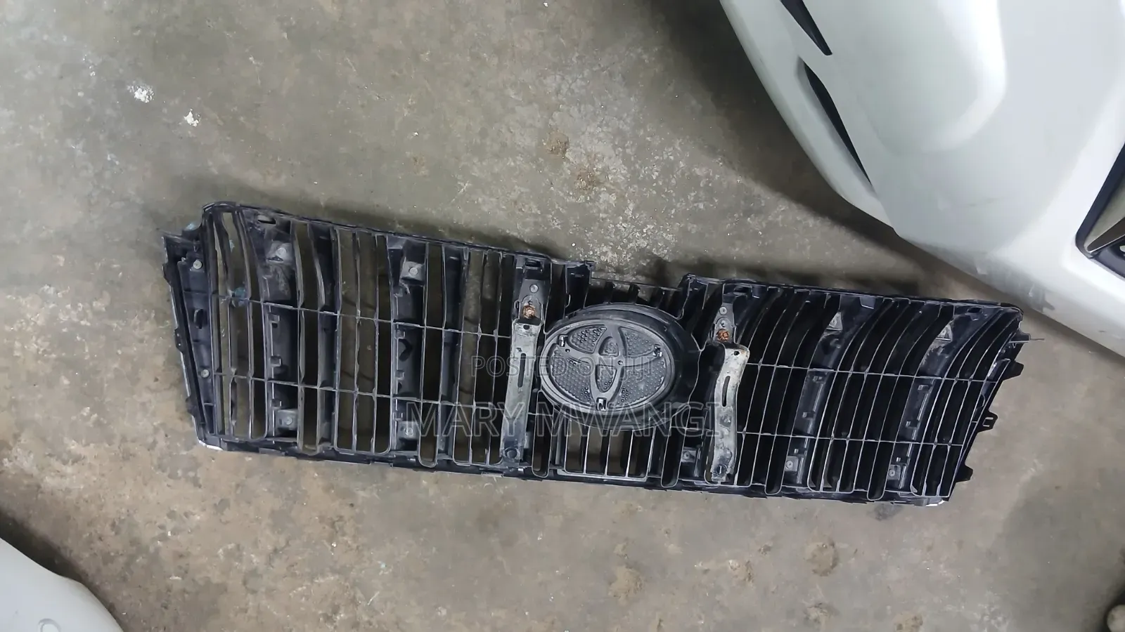 Ex Japan Prado J150 Grill Available