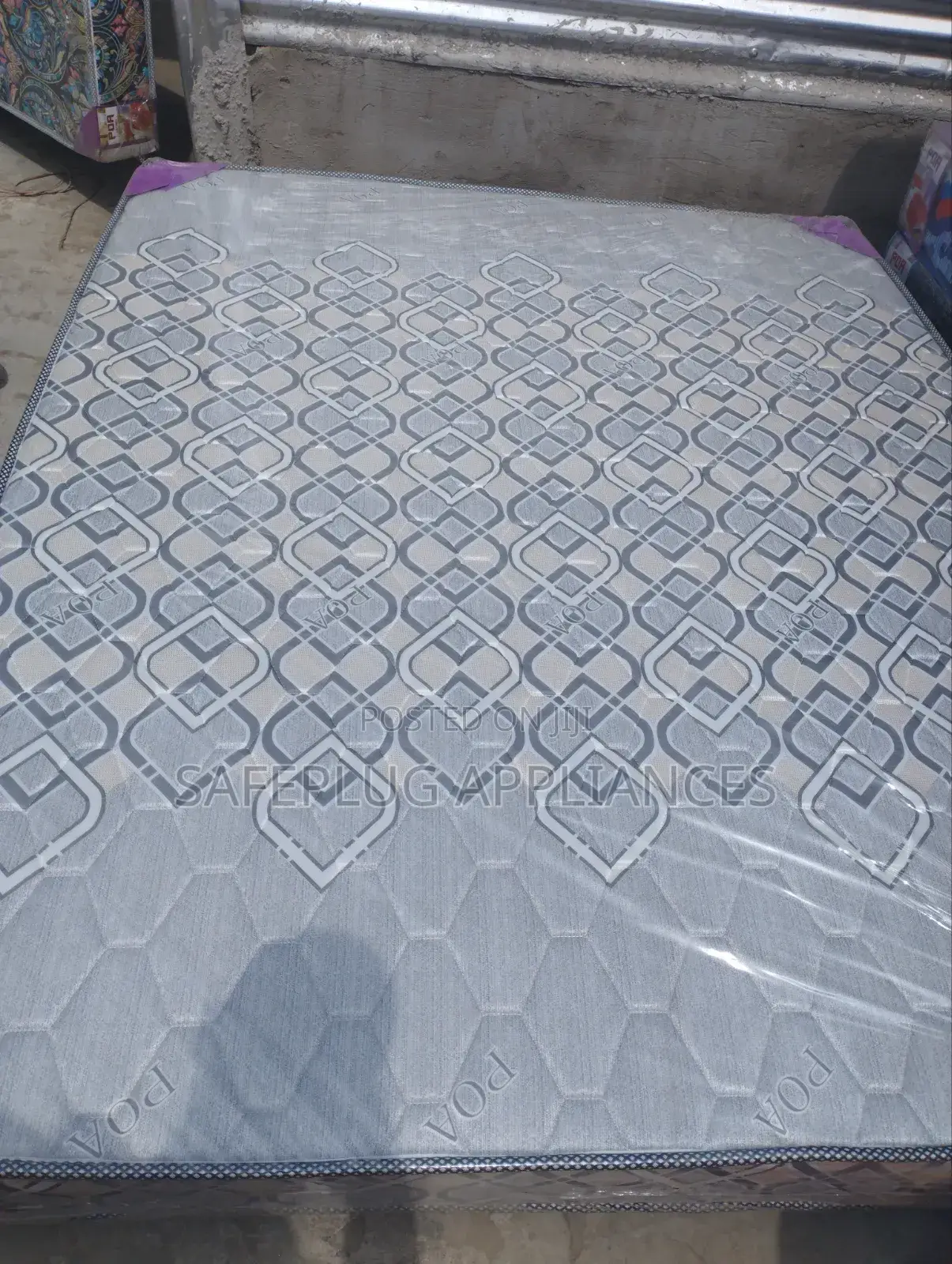 5×6×8 Plain Poa Quality Mattress
