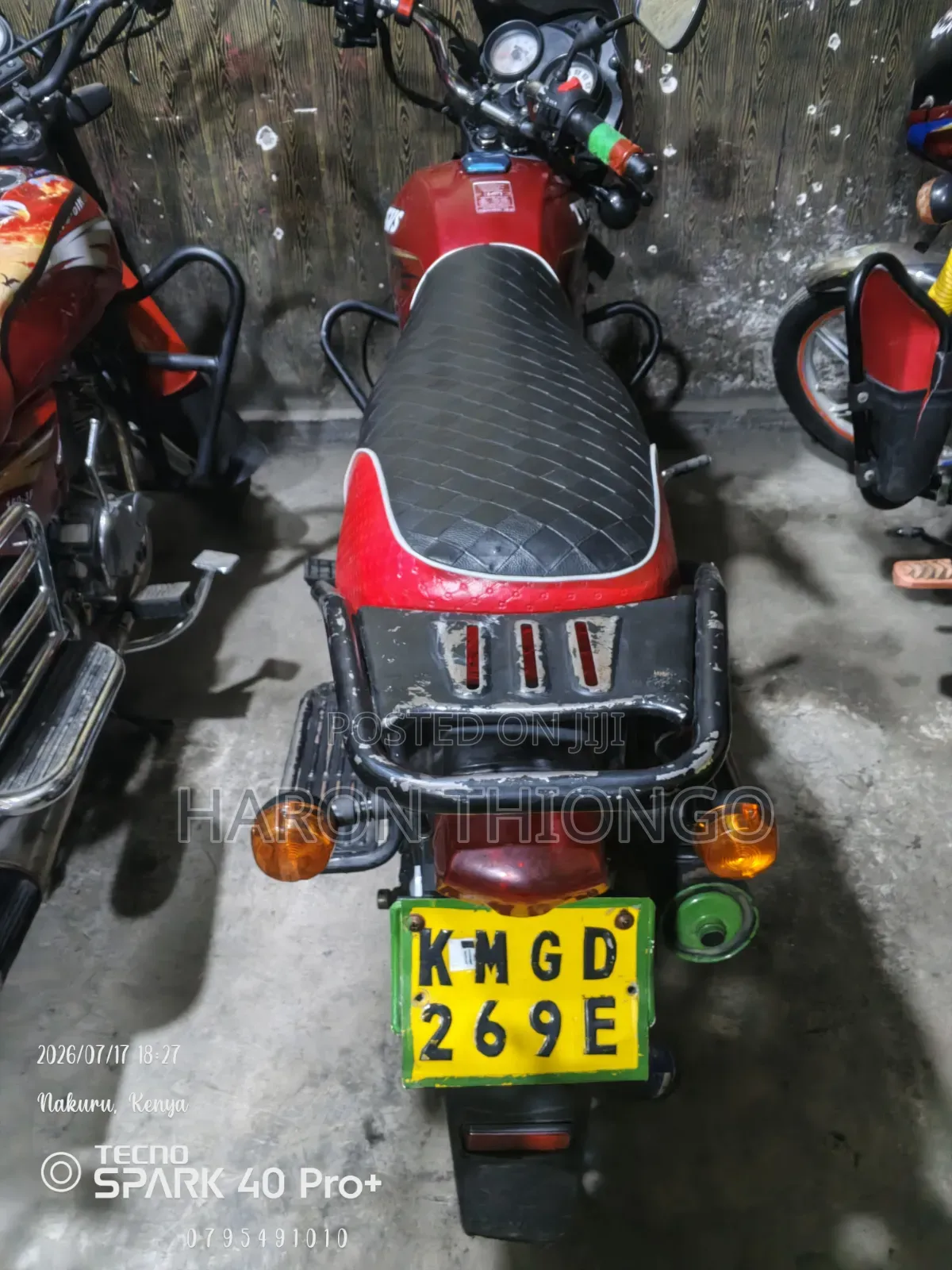 TVS HLX Plus ES 2025 Red