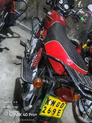 TVS HLX Plus ES 2025 Red
