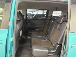Toyota Sienta 1.5 FWD 2019 Teal
