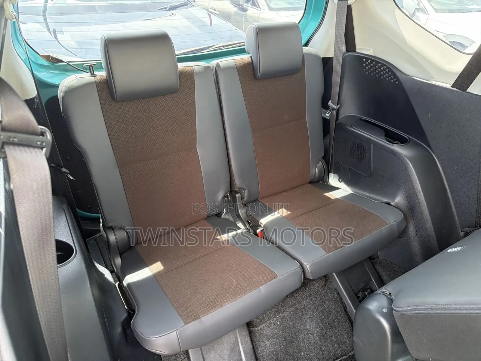 Toyota Sienta 1.5 FWD 2019 Teal