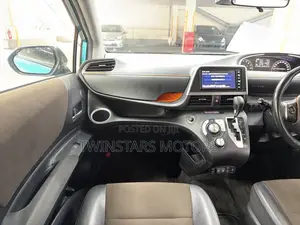 Toyota Sienta 1.5 FWD 2019 Teal