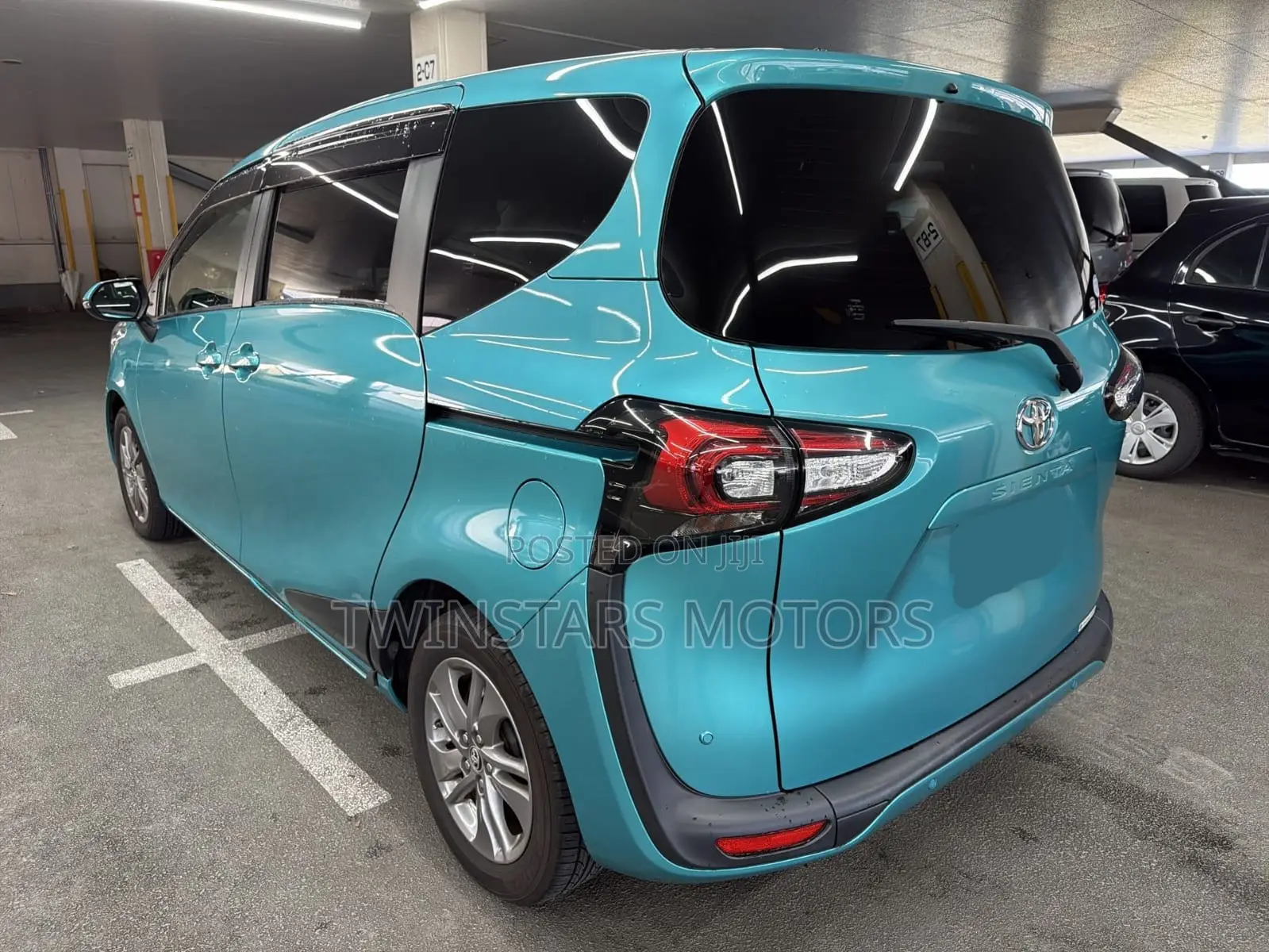 Toyota Sienta 1.5 FWD 2019 Teal