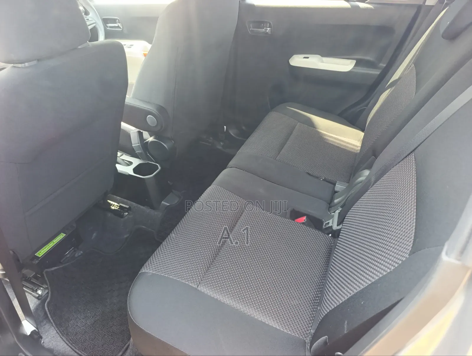 Suzuki Ignis 2019 Gray