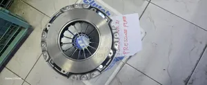 Isuzu Nqr81 or 700p Pressure Plates