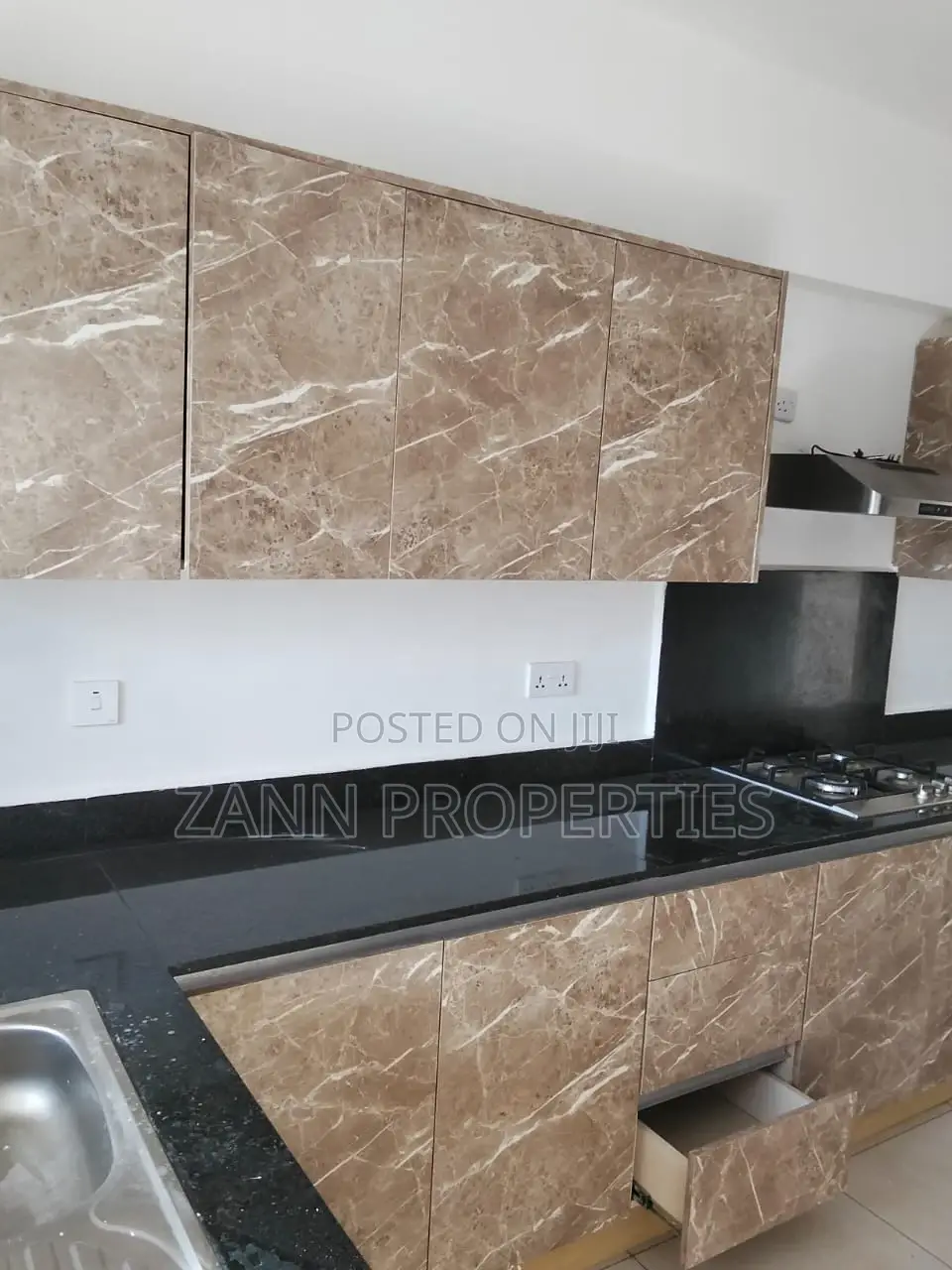 3bdrm Apartment in Raphta Road Area for rent