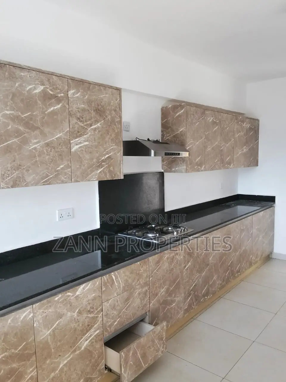 3bdrm Apartment in Raphta Road Area for rent