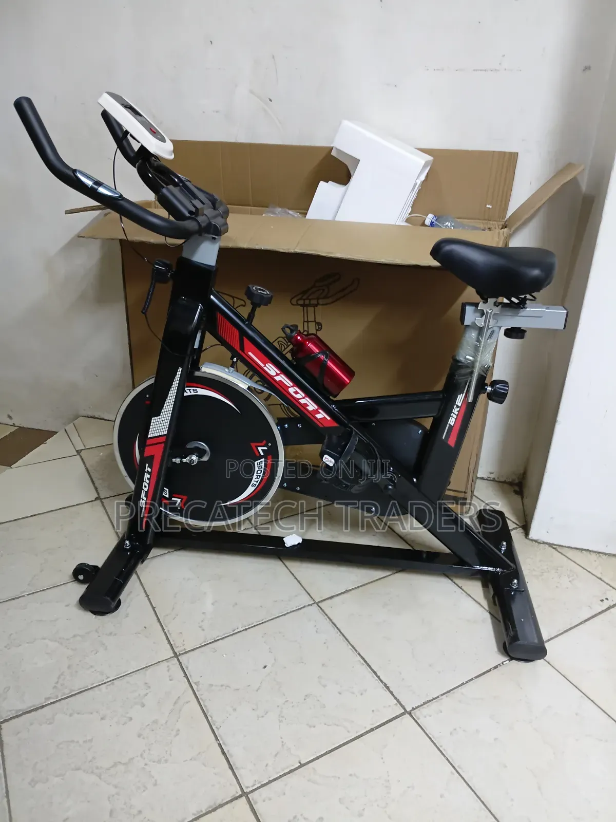 Professional Indoor Cycling Bike With Resistance Control