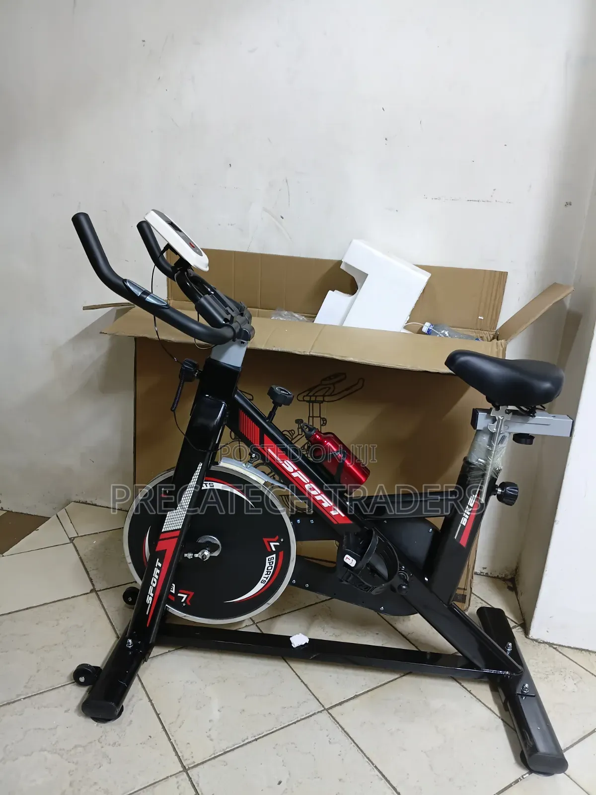 Professional Indoor Cycling Bike With Resistance Control