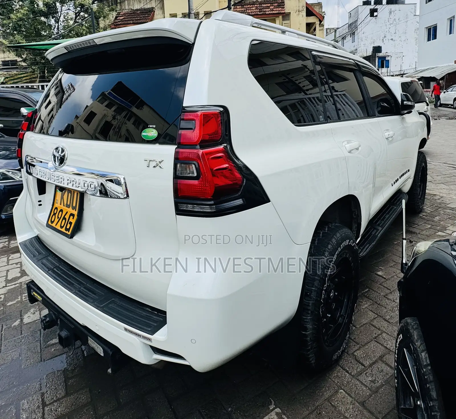 Toyota Land Cruiser Prado 2018 White
