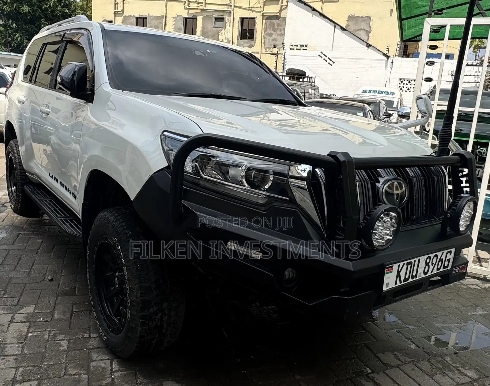 Toyota Land Cruiser Prado 2018 White